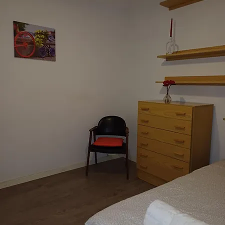 Guest house Habitacion Individual Con Bano Compartido *